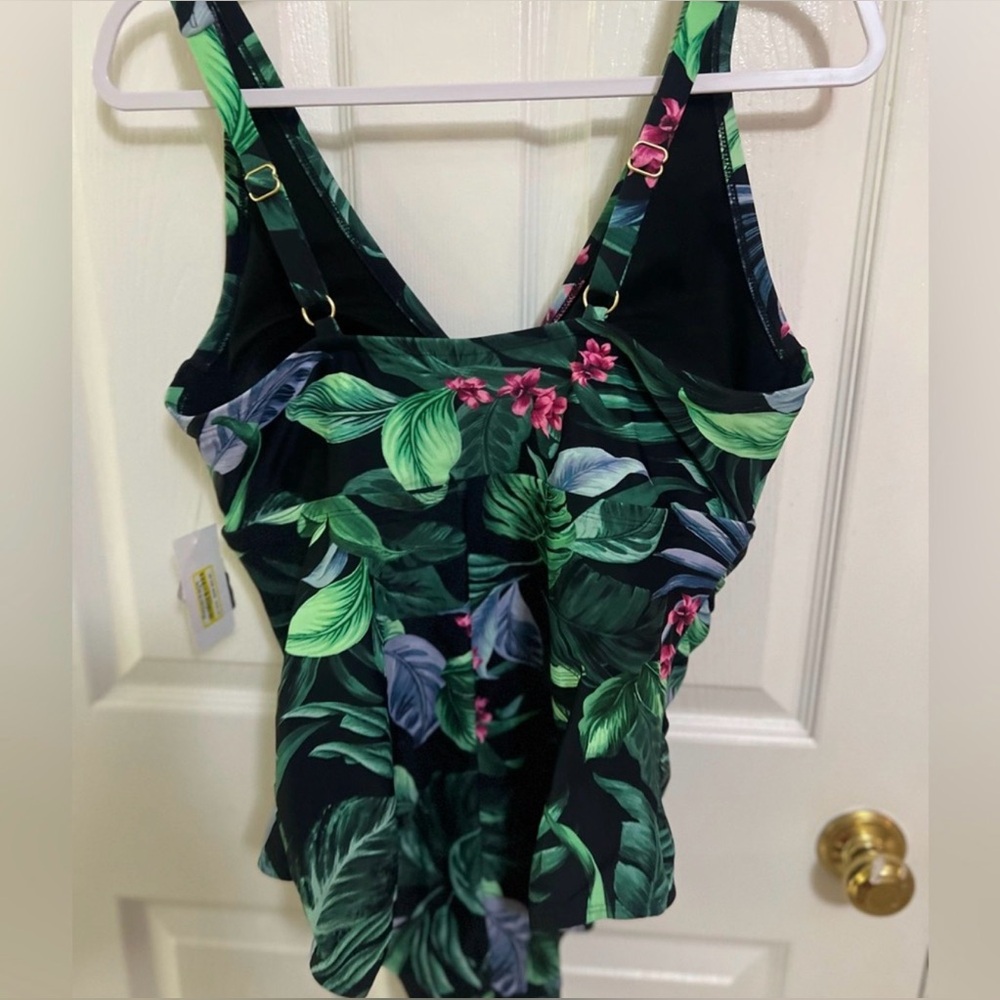 Women's Full Coverage Tummy Control Tie-Front One Piece Swimsuit NWT 18 - Picture 5 of 9